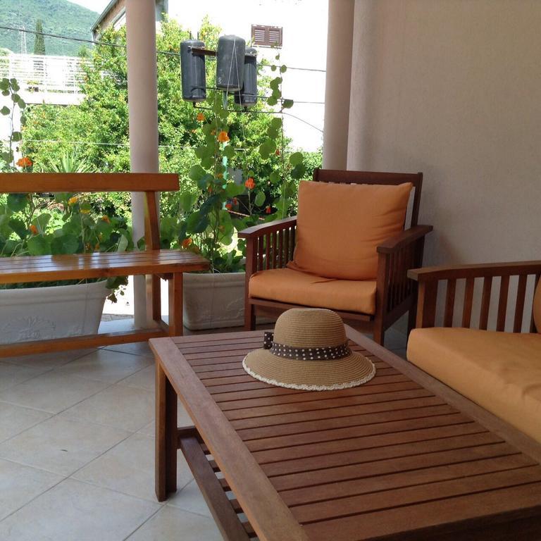 Villa Alla Bed And Breakfast Herceg Novi Exterior photo