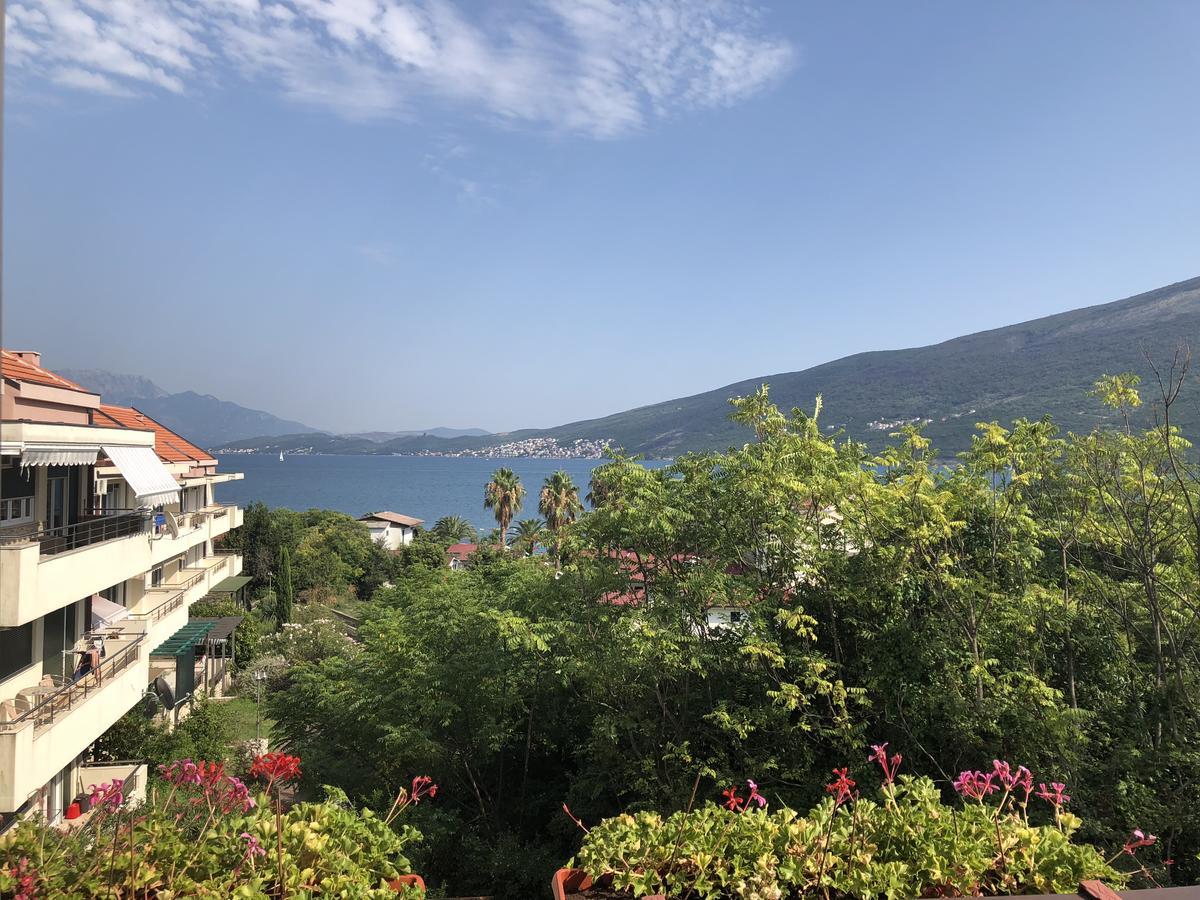 Villa Alla Bed And Breakfast Herceg Novi Exterior photo